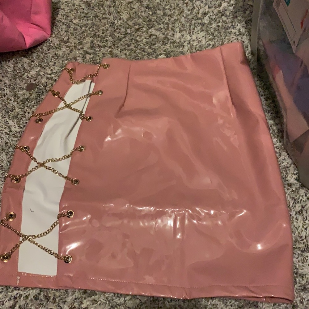High rise faux leather skirt